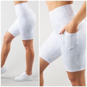 Buffbunny Camo Biker Shorts